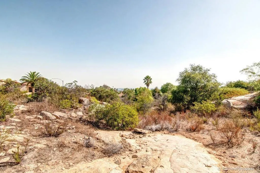 Crystal Ridge Escondido, CA 92026 - Photo 3 of 21 a view of a snow in a yard