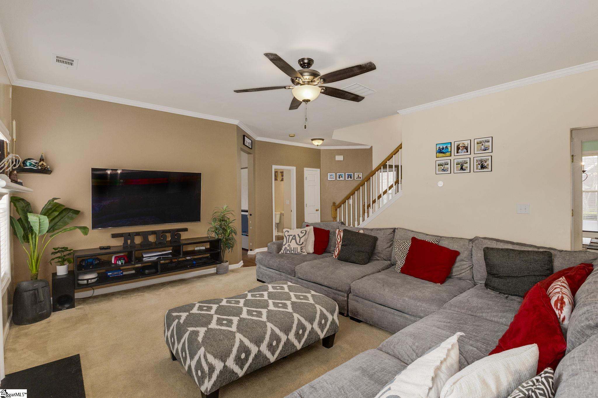 303 Tulip Tree Lane Simpsonville, SC 29680 - Photo 10 of 36 Gallery Image 10