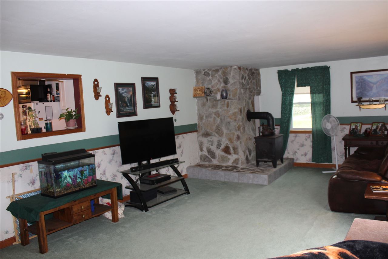 187 Center Hill Road Epsom, NH 03234 - Photo 8 of 14 Gallery Image 8