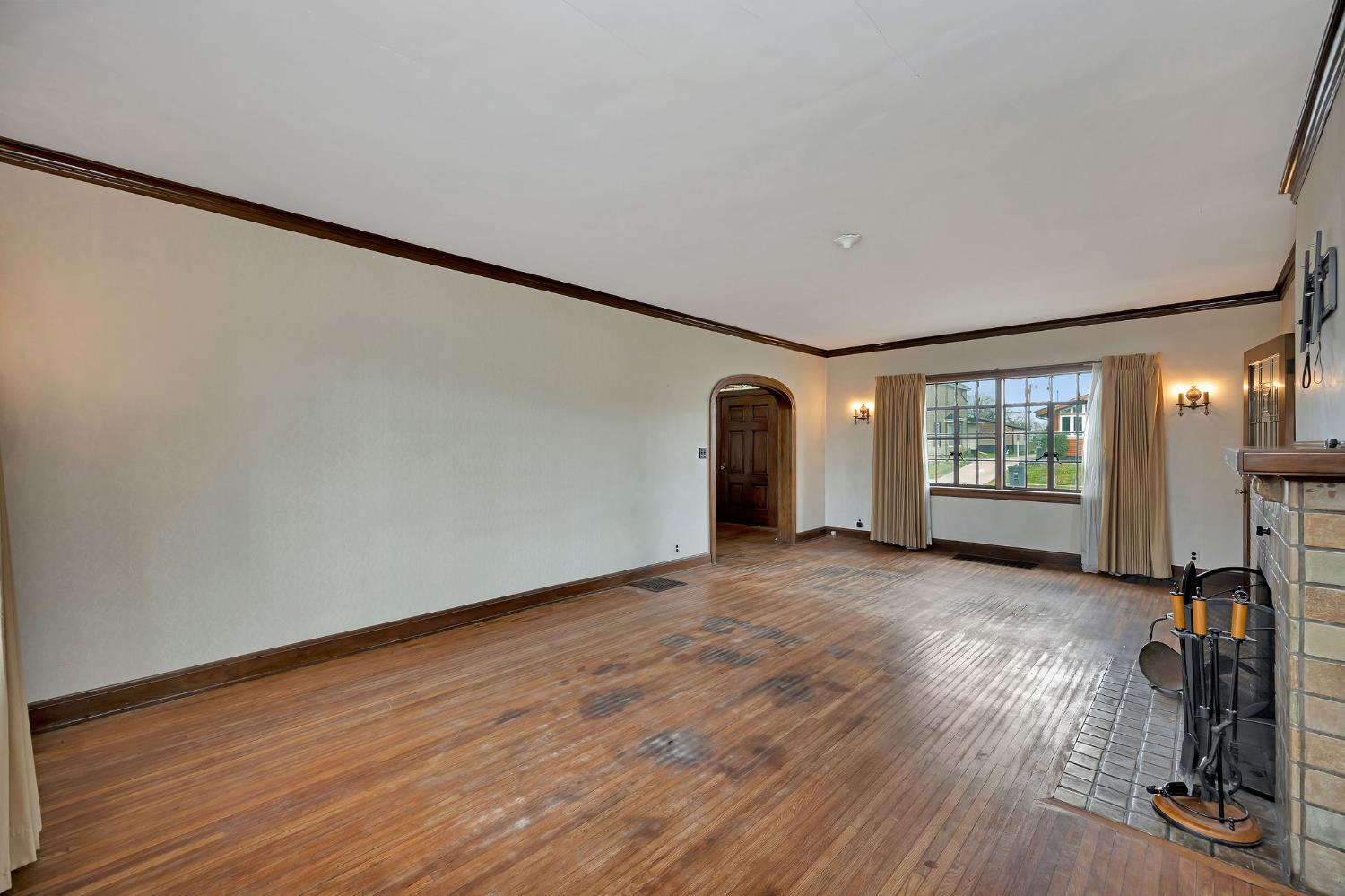 2003 Indiana Avenue Connersville, IN 47331 - Photo 12 of 56