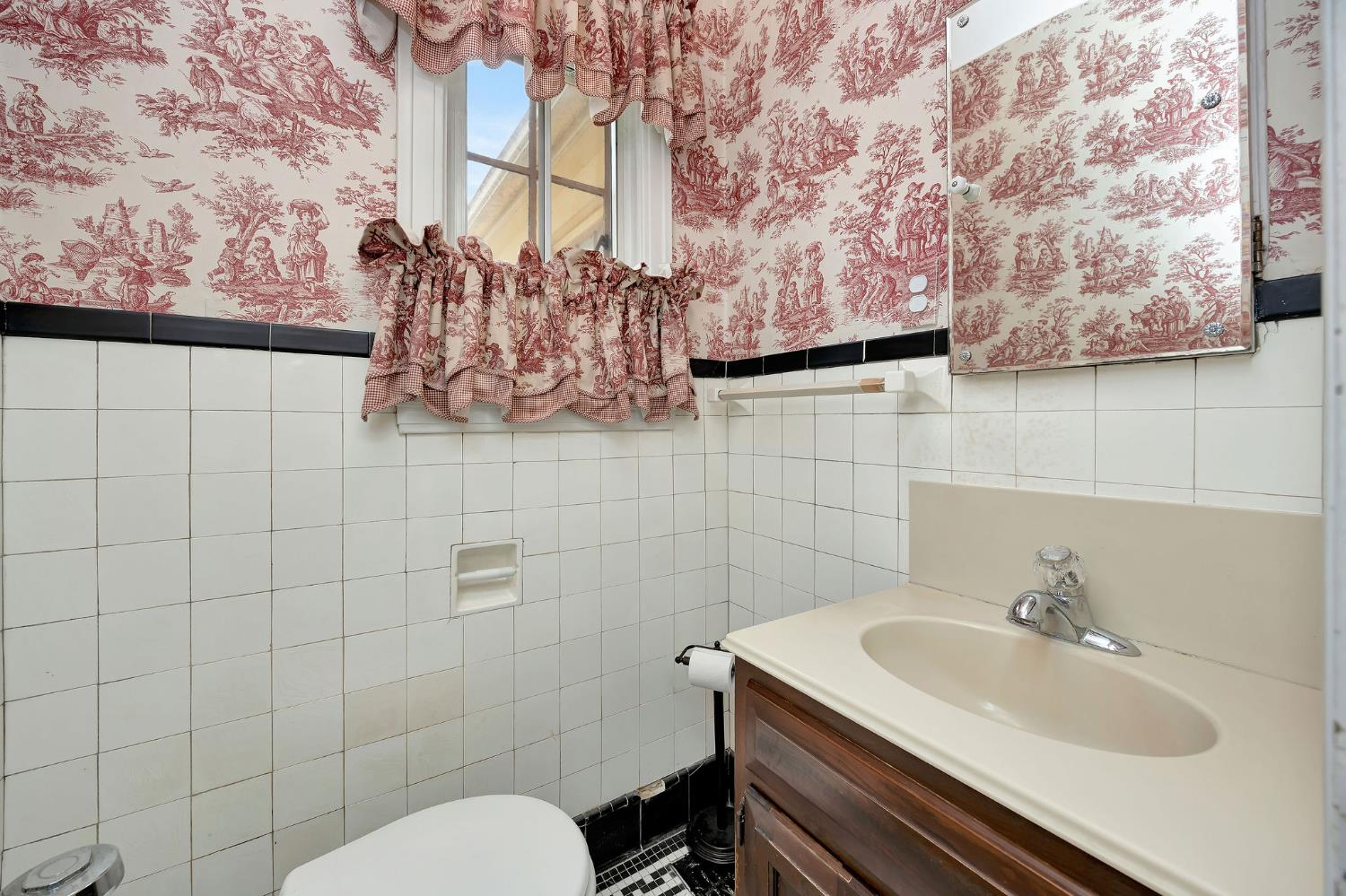 2003 Indiana Avenue Connersville, IN 47331 - Photo 29 of 56