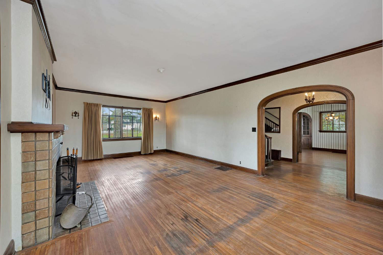 2003 Indiana Avenue Connersville, IN 47331 - Photo 9 of 56