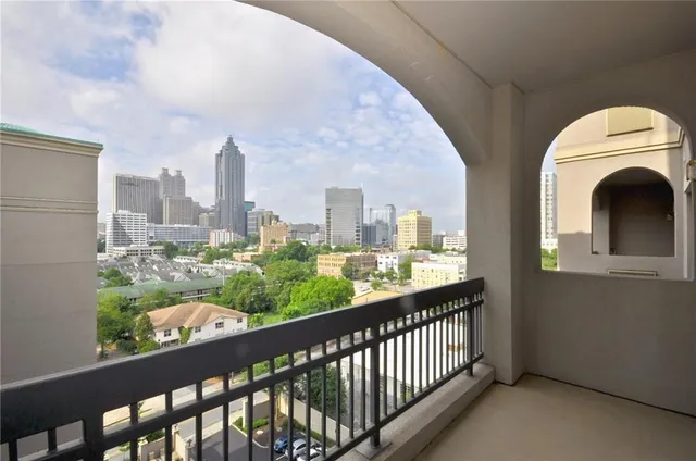 $2,144 | 530 Piedmont Avenue Northeast, Unit 212, Atlanta, GA 30308