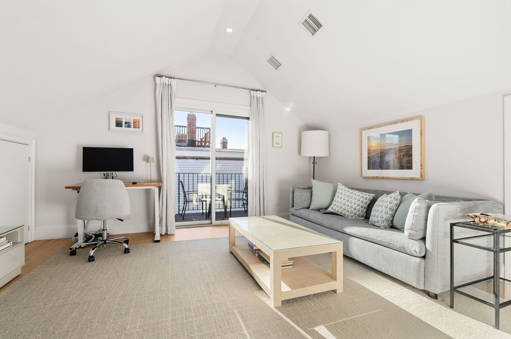 269 Gold Street, Unit 3 Boston, MA 02127 - Photo 19 of 24