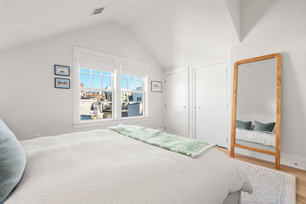 269 Gold Street, Unit 3 Boston, MA 02127 - Photo 10 of 24