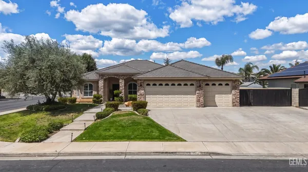 $570,000 | Undisclosed Address, Bakersfield, CA 93312