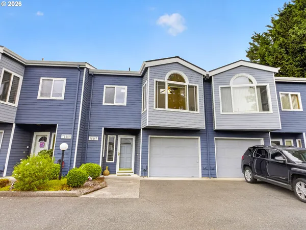 $325,000 | 16687 Northeast Halsey Street, Portland, OR 97230