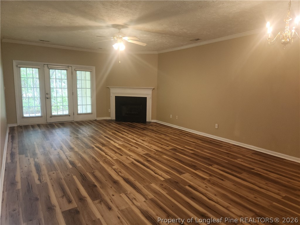 532-2 Lionshead Road Fayetteville, NC 28311 - Photo 2 of 13 Great room/dining room combo