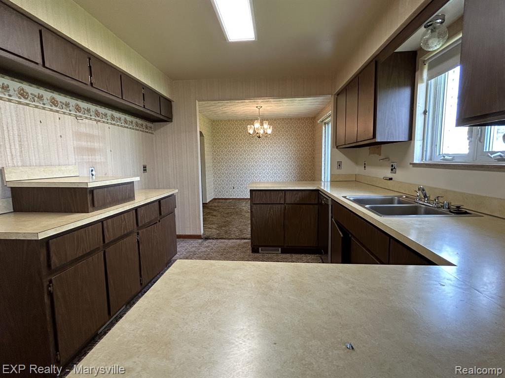 9695 Masters Road Goodells, MI 48027 - Photo 5 of 31