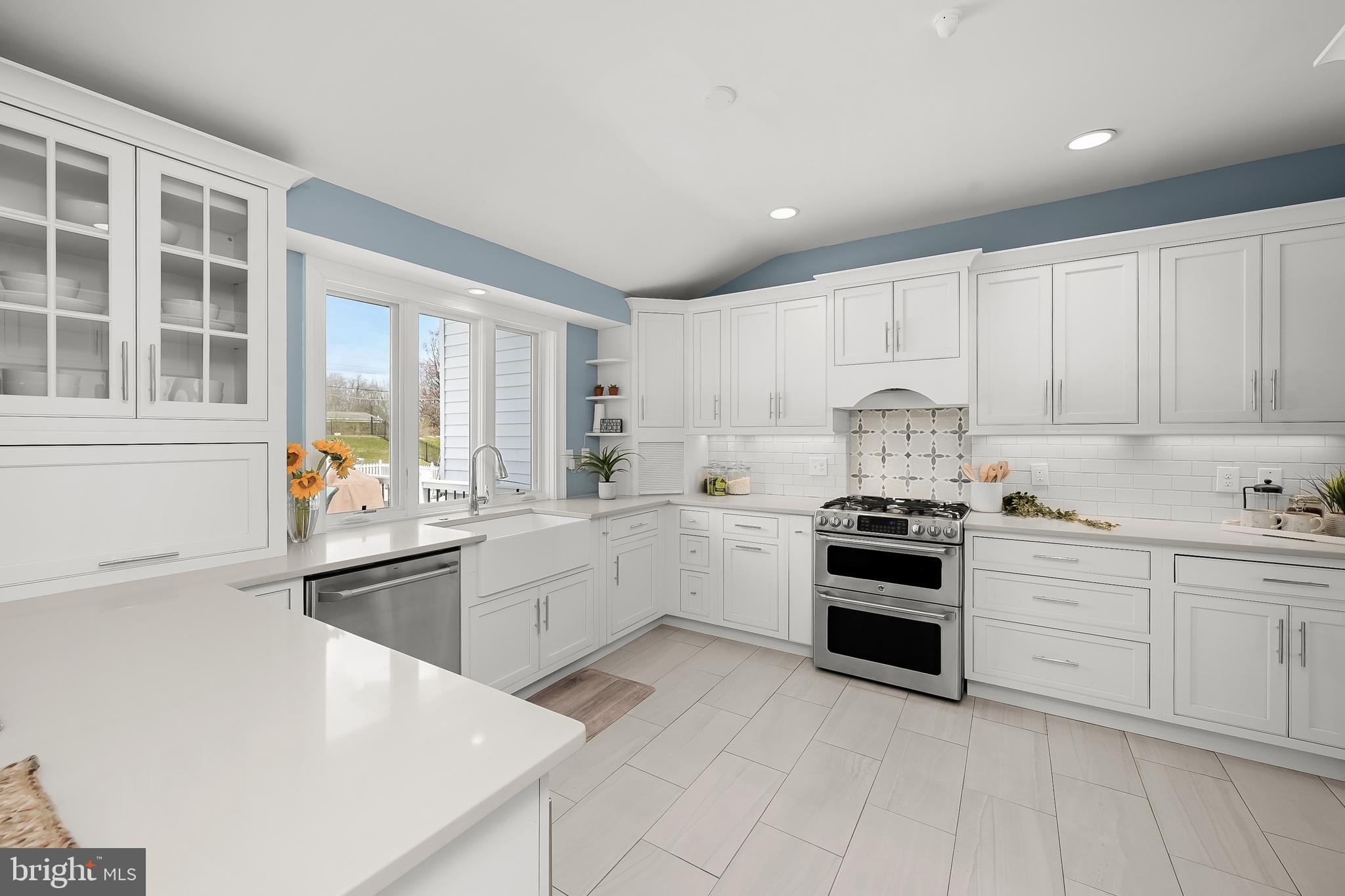 3412 Manor Hill Road Baltimore, MD 21208 - Photo 3 of 14 Kitchen