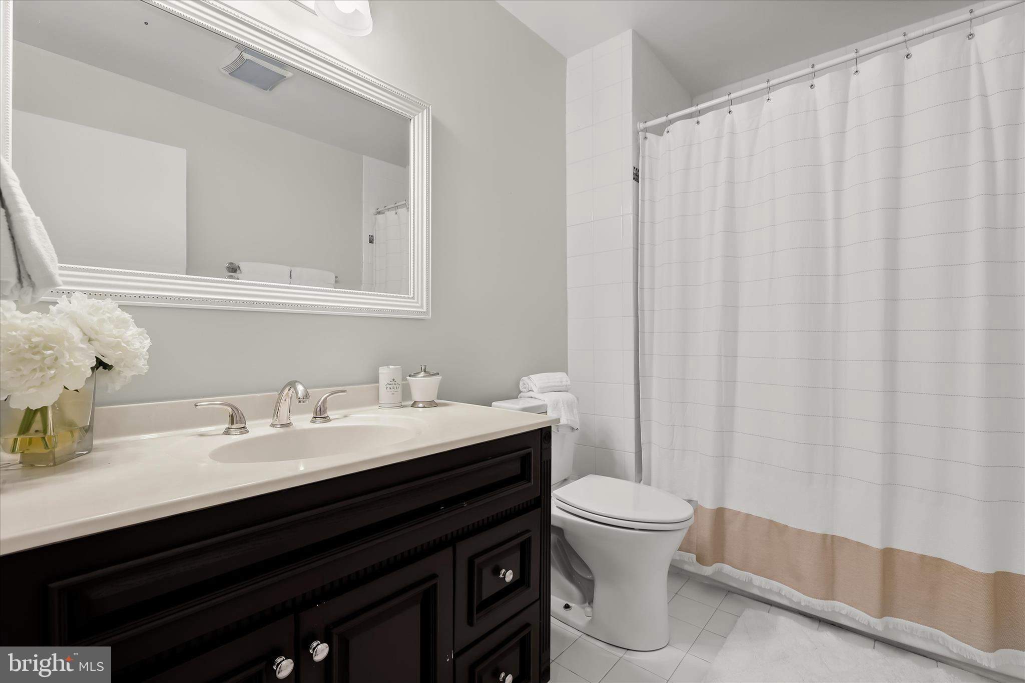 3412 Manor Hill Road Baltimore, MD 21208 - Photo 43 of 79 Second Bathroom