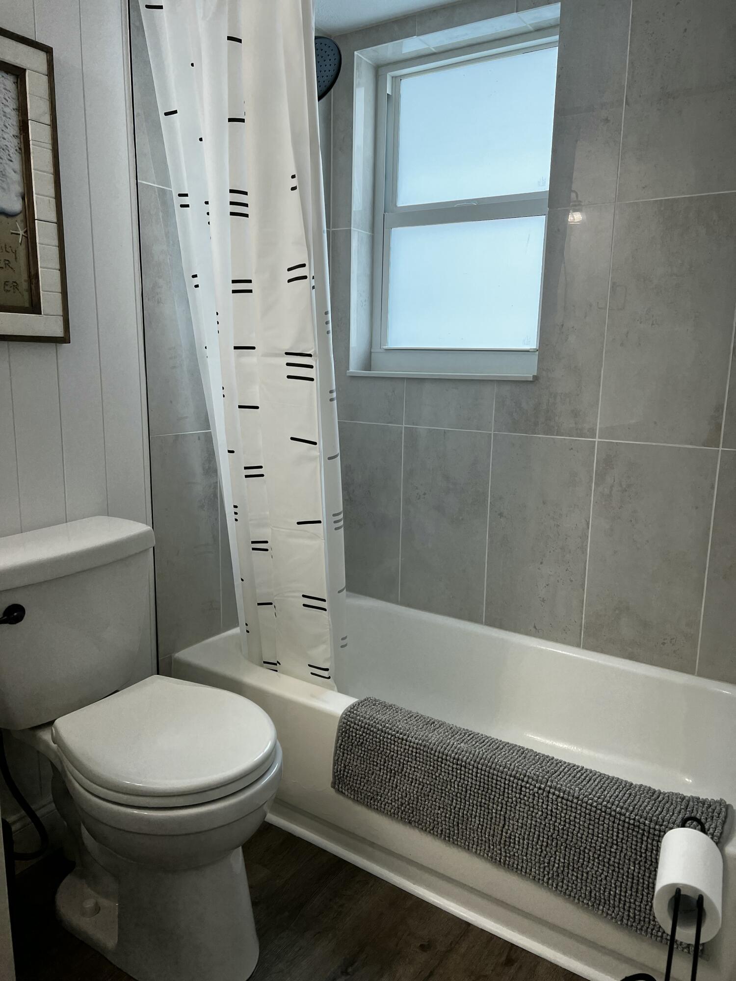 201 Coppitt Road, Unit 204B Key West, FL 33040 - Photo 12 of 30 Full Bath