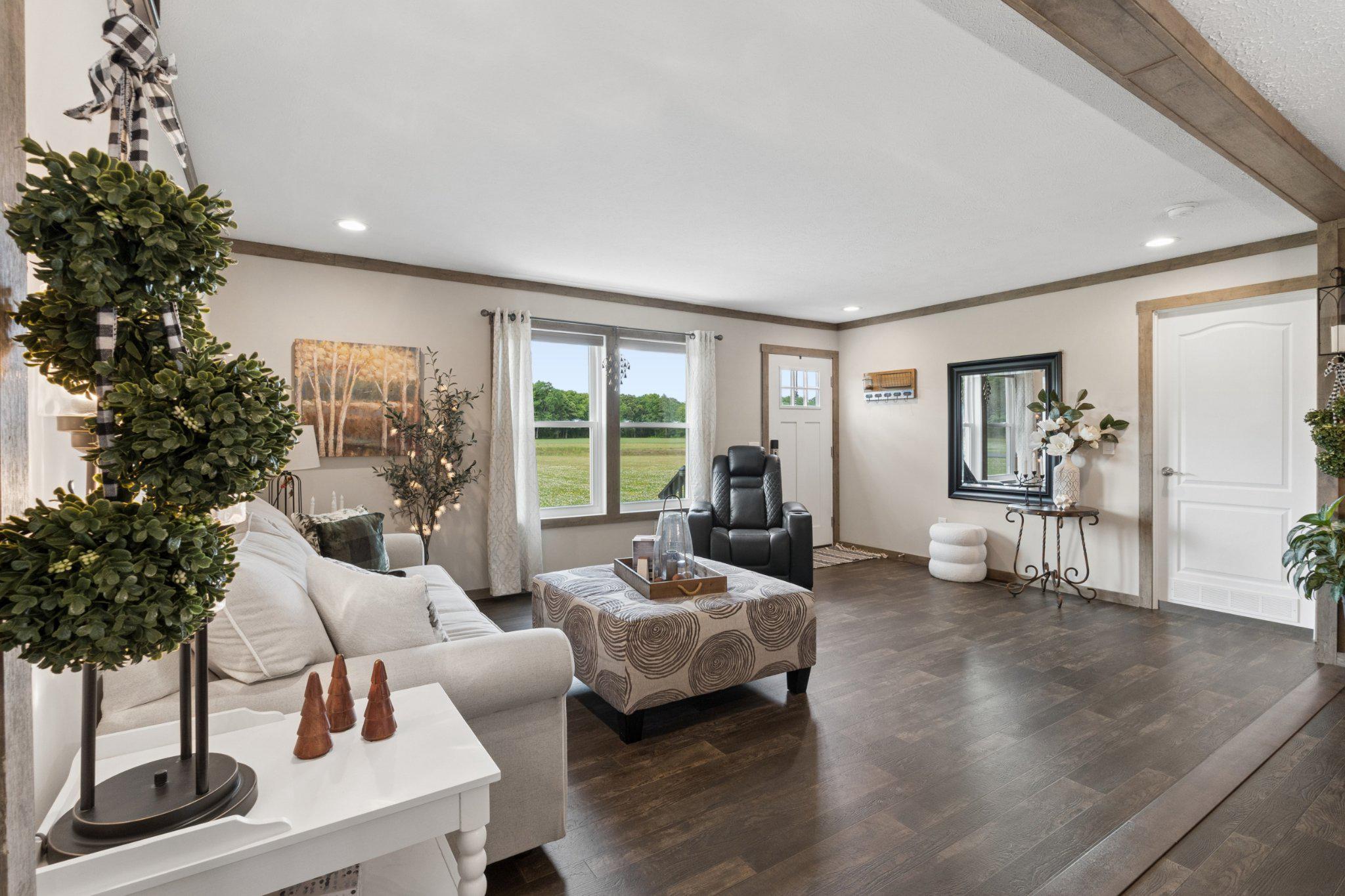 464 Sandtown Road Felton, DE 19943 - Photo 4 of 40 Bright and inviting formal living area