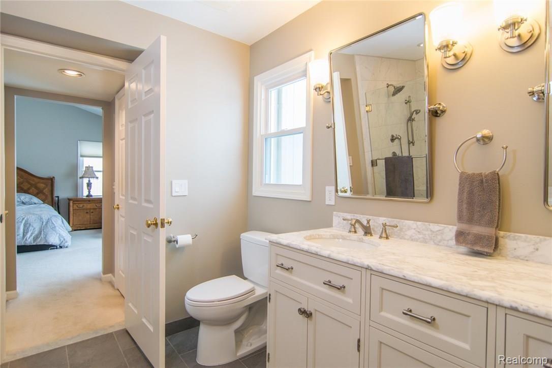 3149 Courtfield Drive Rochester, MI 48309 - Photo 29 of 58 DSC_1345.jpg