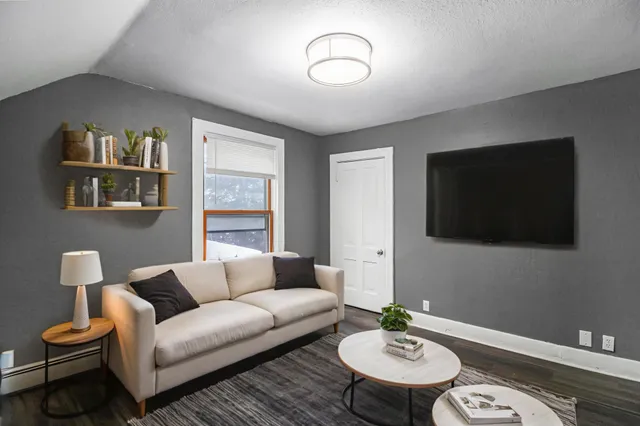 $265,000 | 694 Wilson Avenue, St. Paul, MN 55106