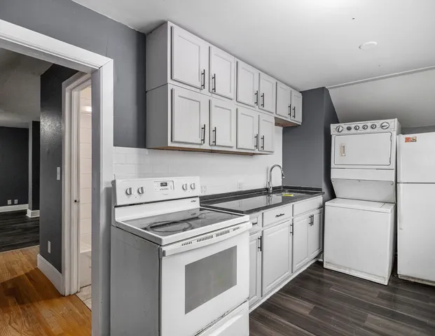 $265,000 | 694 Wilson Avenue, St. Paul, MN 55106