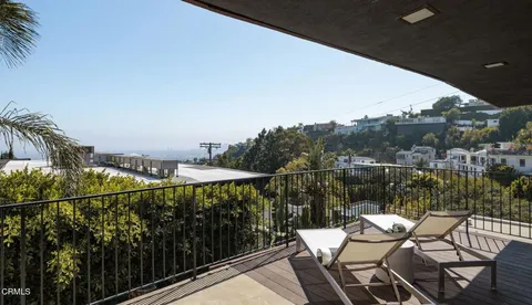 $1,699,950 | 1600 Sunset Plaza Drive, Los Angeles, CA 90069