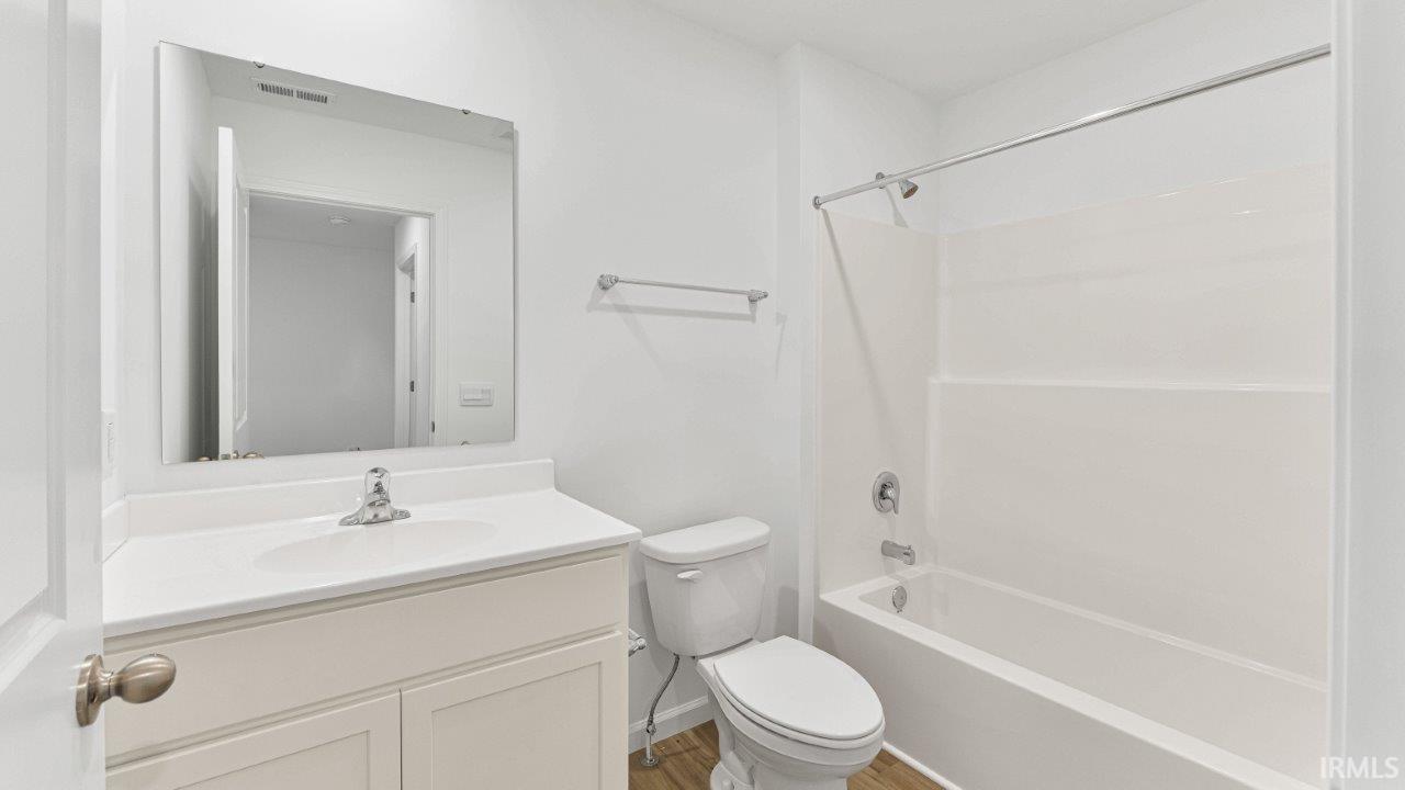 1043 Butler Lake Fort Wayne, IN 46818 - Photo 19 of 24