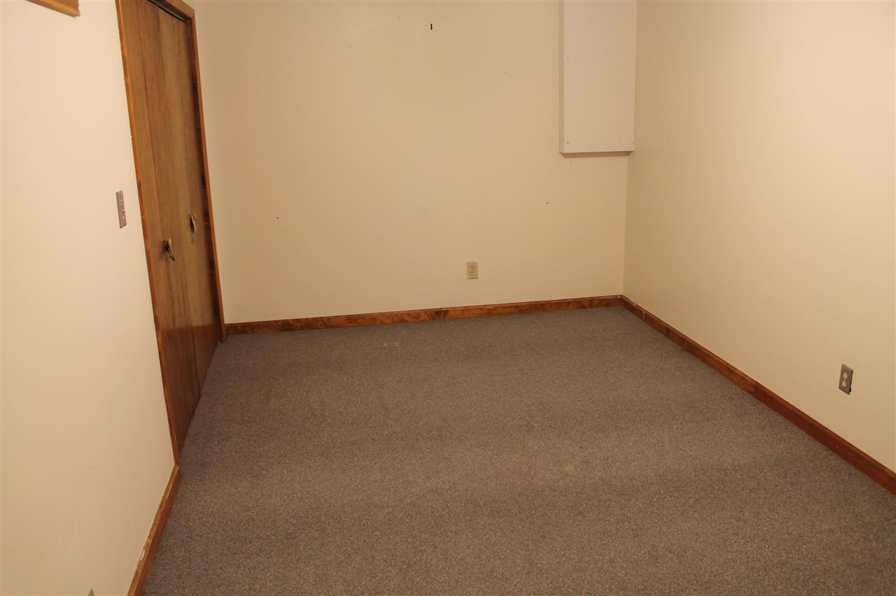 4357 Tunnelton Road Bedford, IN 47421 - Photo 18 of 26