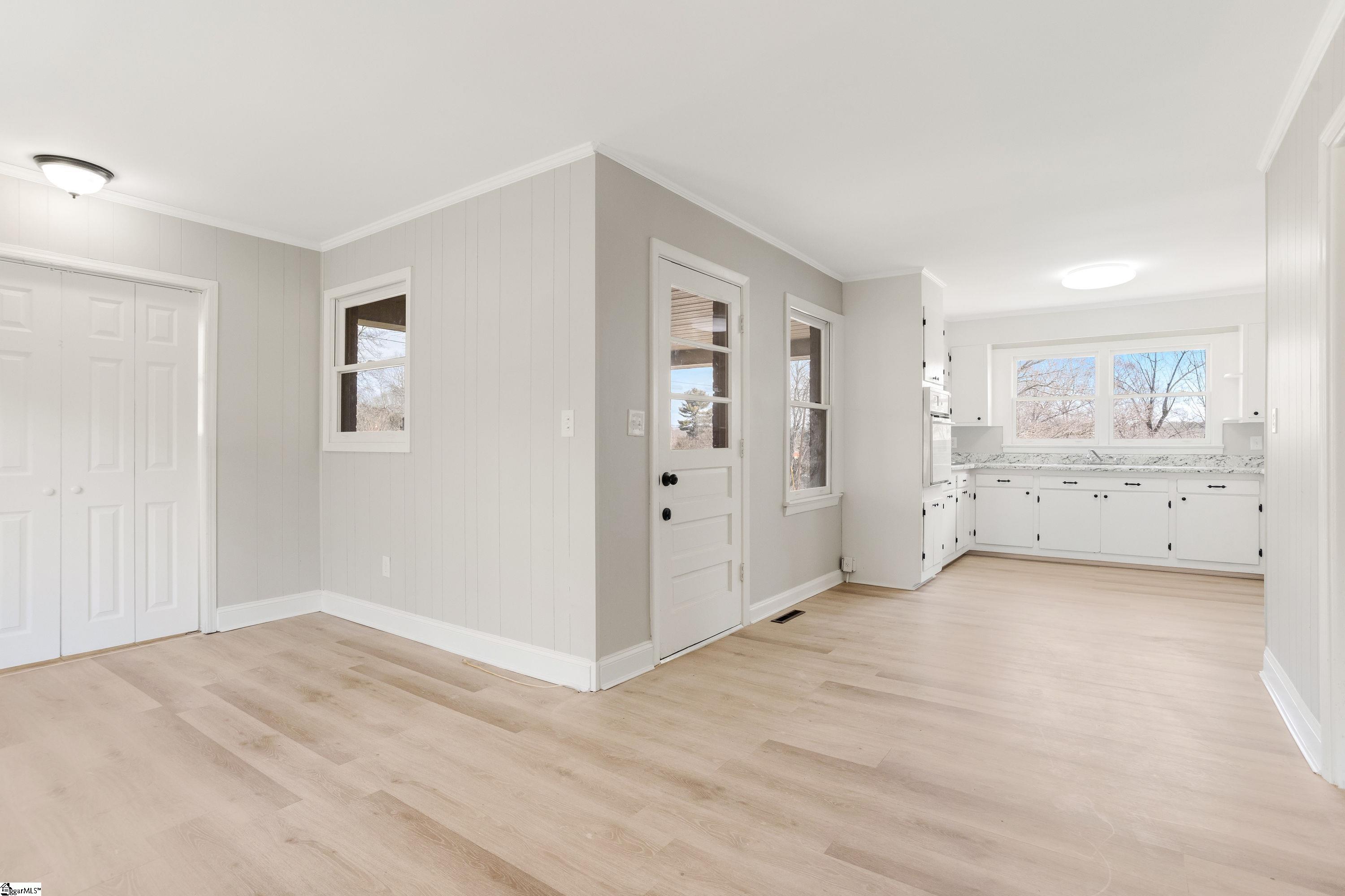3400 Old Easley Bridge Road Greenville, SC 29611 - Photo 9 of 22 Gallery Image 9