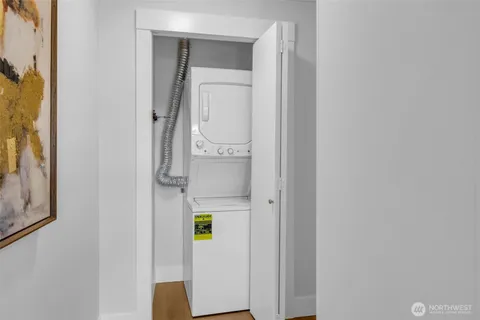 $498,750 | 3401 Wallingford Avenue North, Unit 405, Seattle, WA 98103