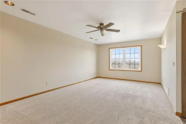 $1,000,000 | 408 Northwest 110th Street, Spickard, MO 64679