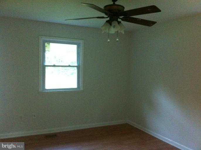 713 Tacketts Mill Road Stafford, VA 22556 - Photo 23 of 28 Bedroom
