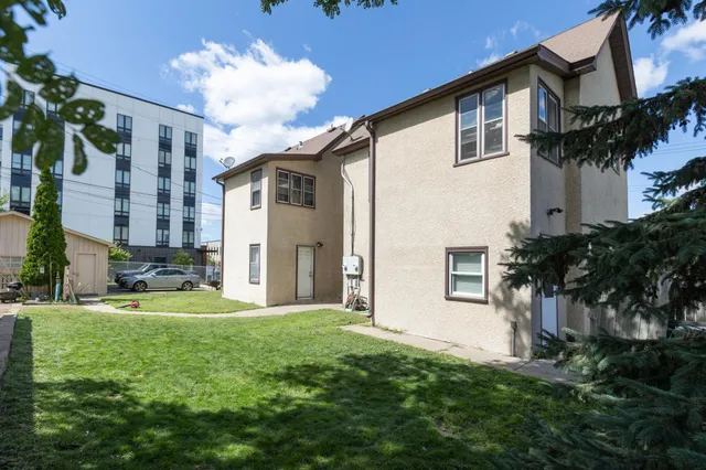 $759,000 | 916 14th Avenue Northeast, Minneapolis, MN 55413