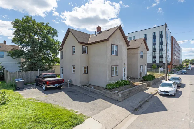 $759,000 | 916 14th Avenue Northeast, Minneapolis, MN 55413