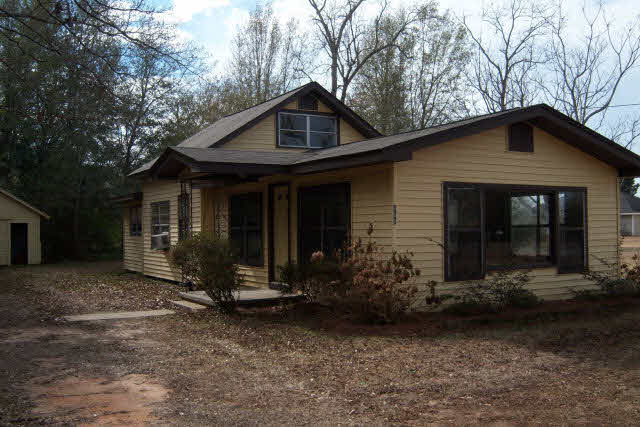 400 East Michigan Avenue Foley, AL 36535 - Photo 1 of 1
