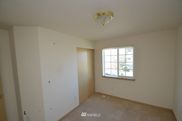 $360,000 | 6005 80th Avenue Northeast, Marysville, WA 98270