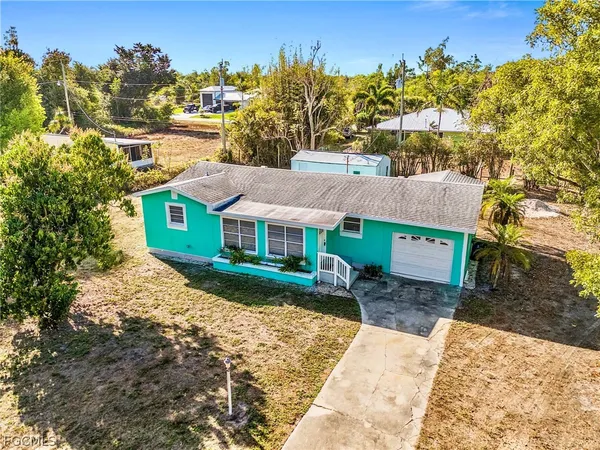 $290,000 | 5935 Sea Bass Road, Bokeelia, FL 33922
