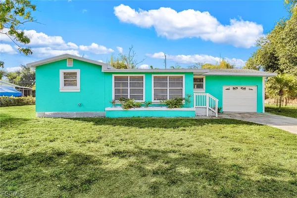 $290,000 | 5935 Sea Bass Road, Bokeelia, FL 33922