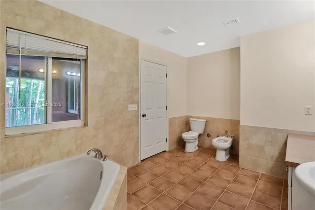 $3,500 | 15735 Southwest 92nd Avenue, Palmetto Bay, FL 33157