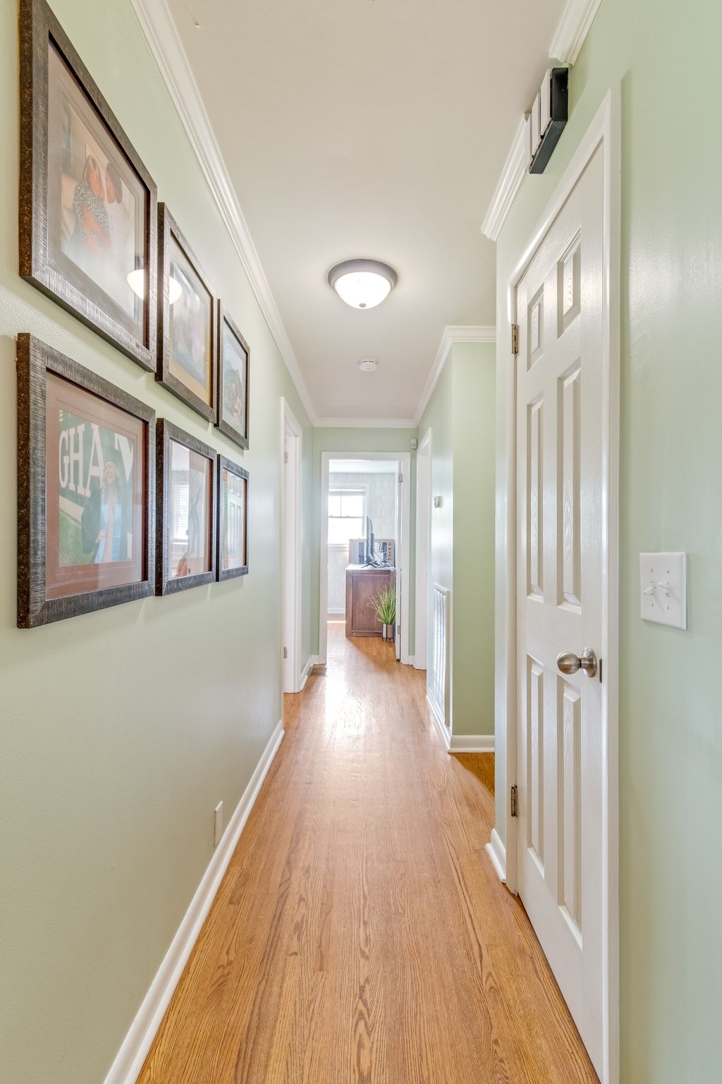 5121 Hilson Road Nashville, TN 37211 - Photo 38 of 63 View from the living room down the hallway to the bedrooms