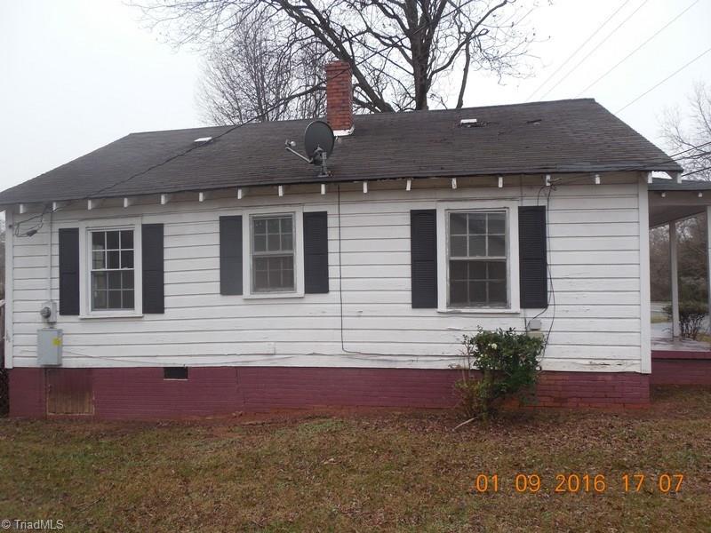 2336 Park Rd Extension Burlington, NC 27215 - Photo 2 of 10 Gallery Image 2