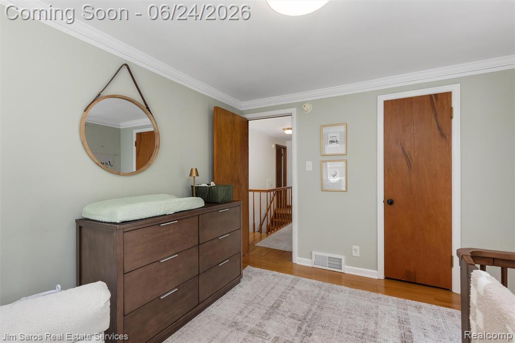 461 Allard Road Grosse Pointe, MI 48236 - Photo 24 of 38