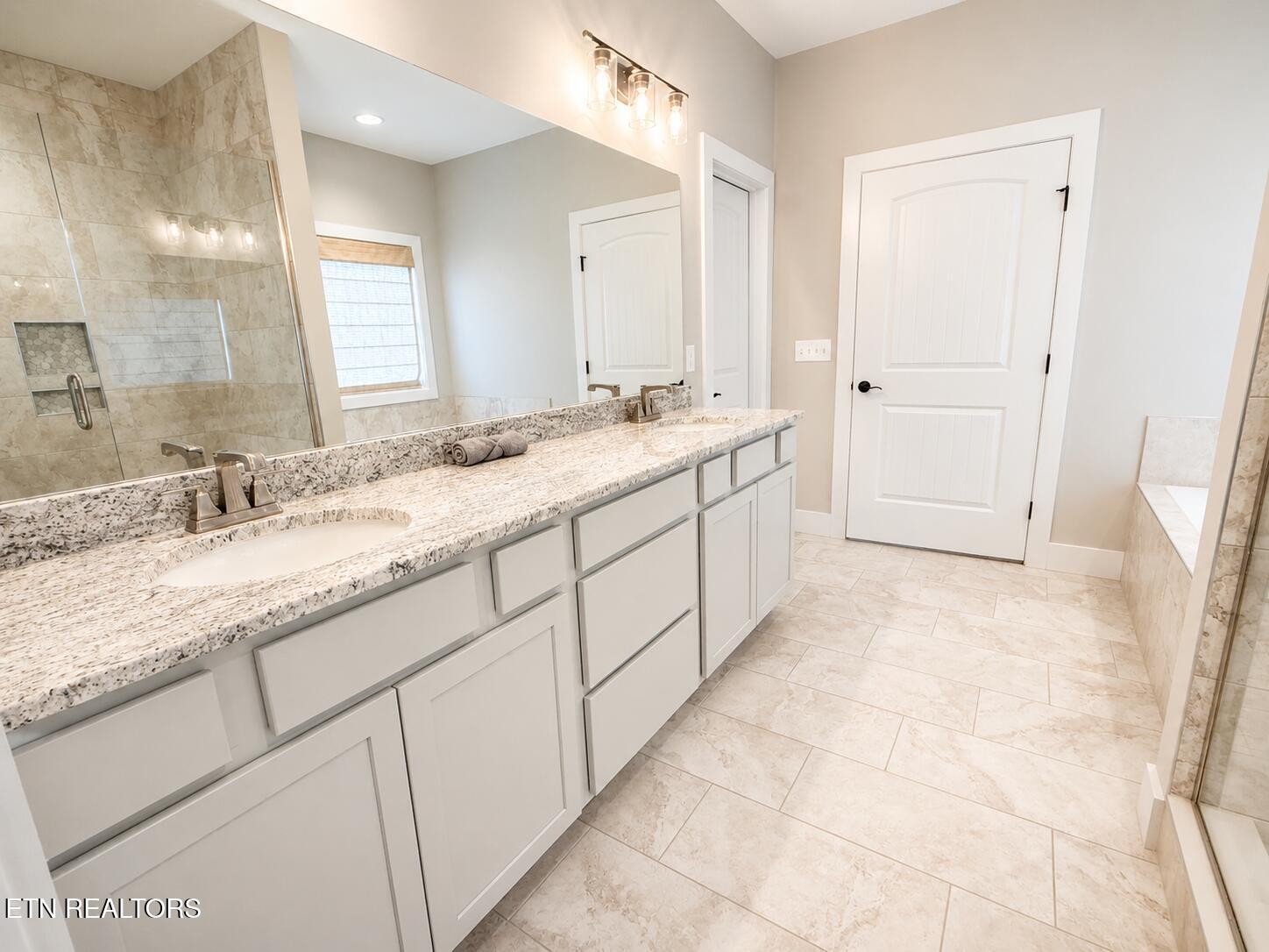 9400 Liberty Bell Road Powell, TN 37849 - Photo 26 of 48 Gallery Image 26