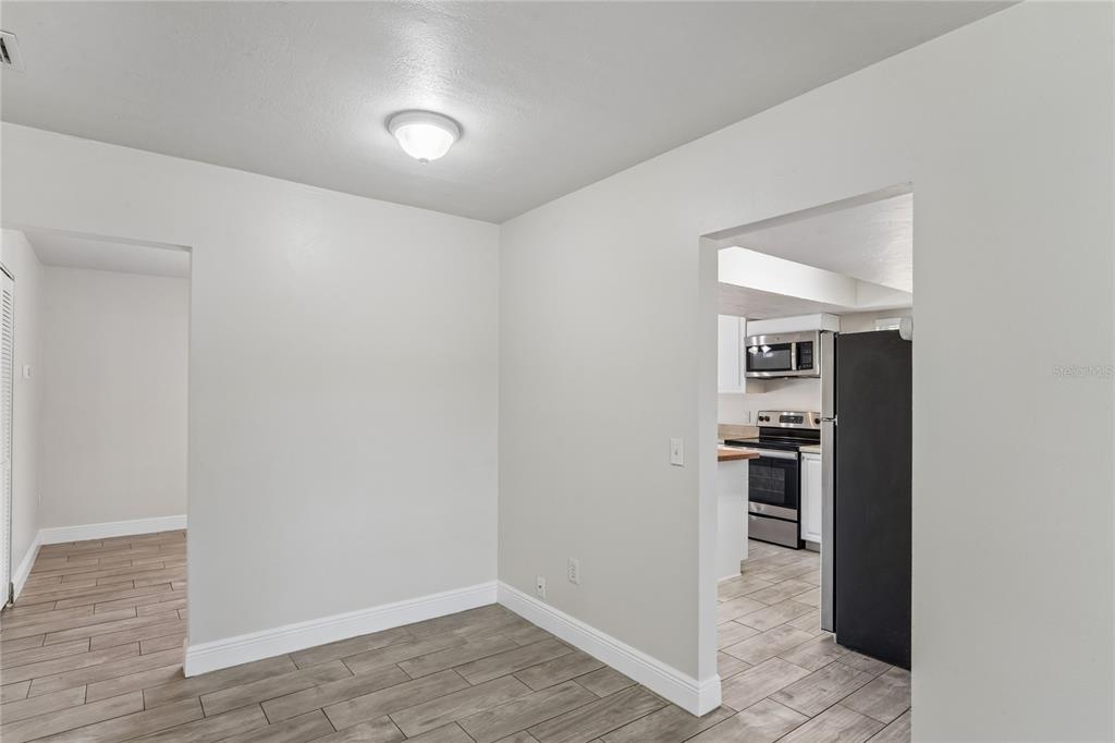 17734 Rivendel Road Lutz, FL 33549 - Photo 9 of 23