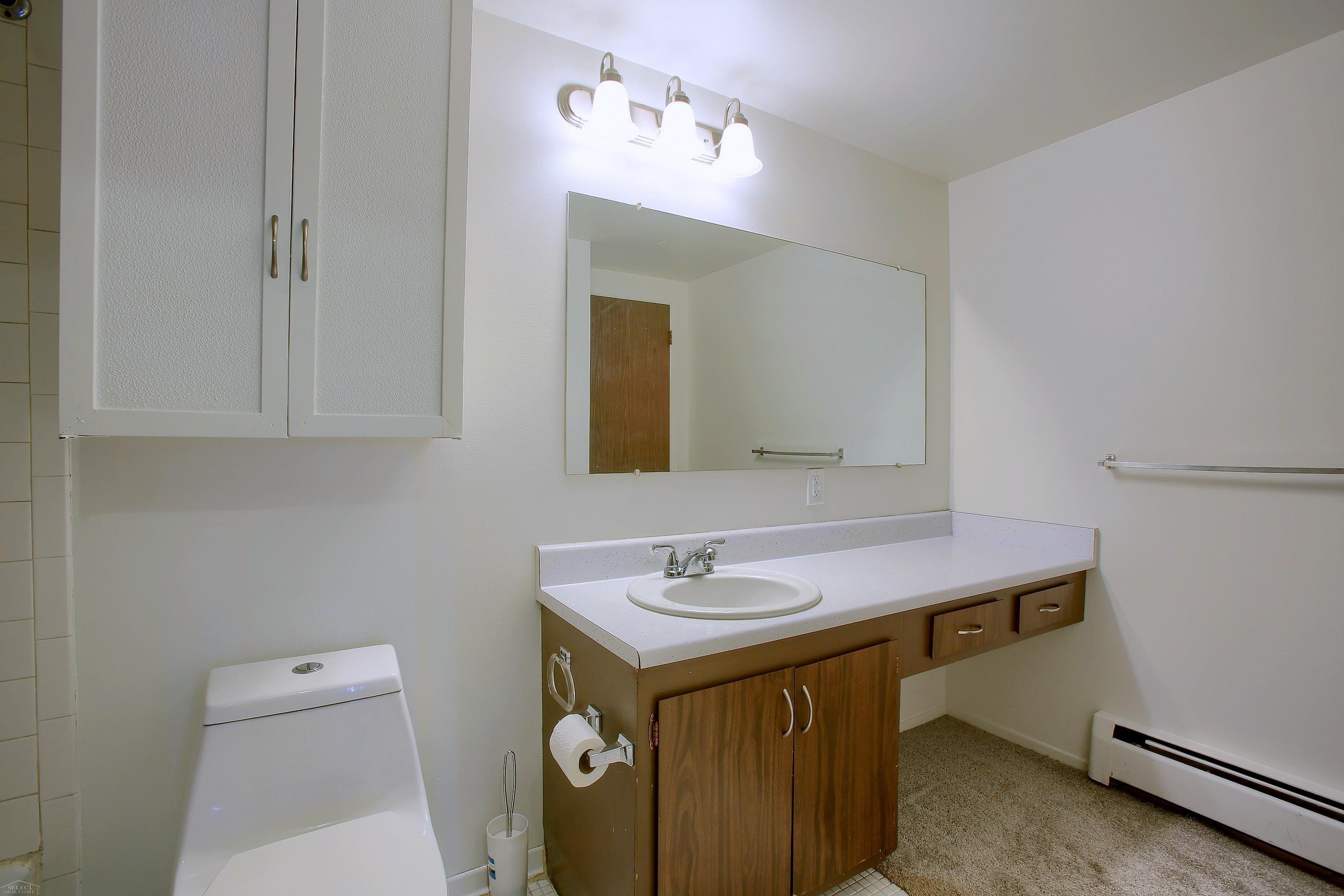30237 Utica Road Roseville, MI 48066 - Photo 19 of 20