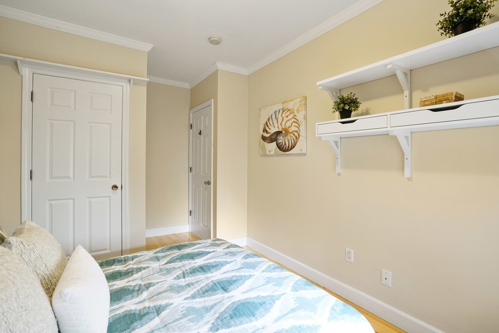237 Dorchester Street, Unit 2 Boston, MA 02127 - Photo 8 of 14