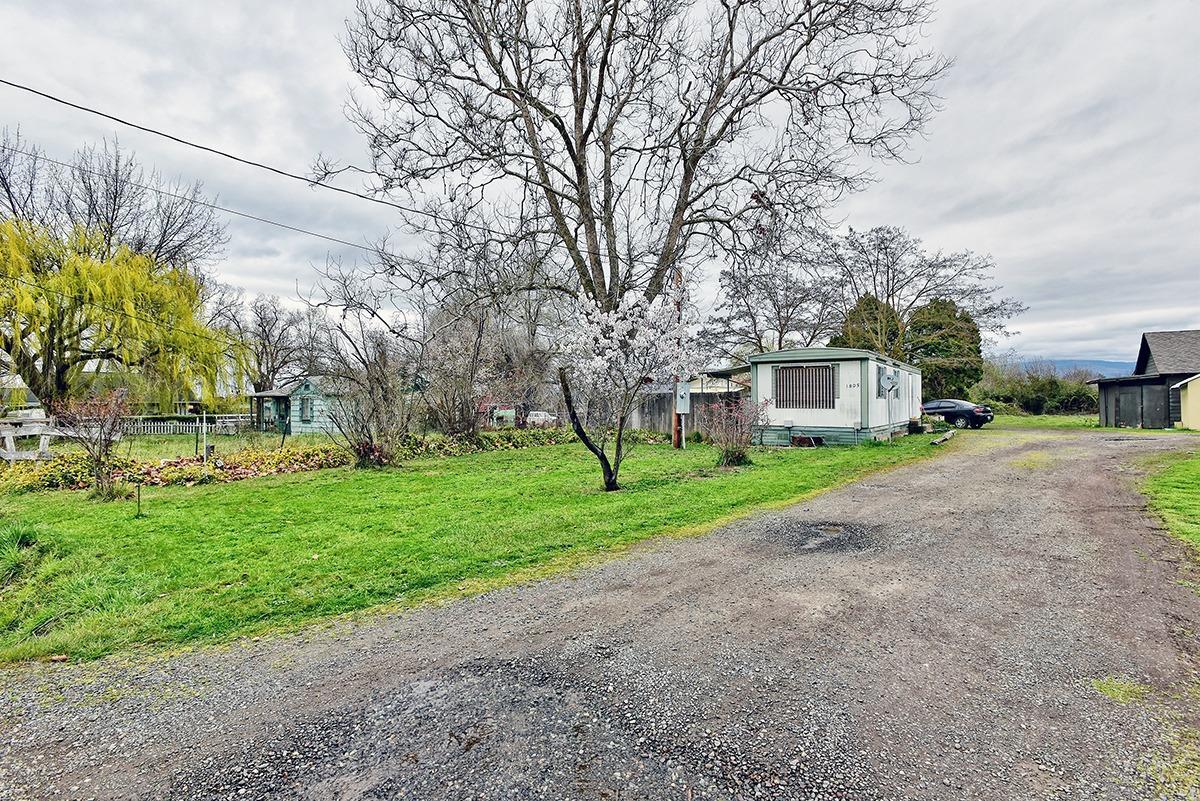 1805-1809 Thomas Road Medford, OR 97501 - Photo 9 of 29 Additional Photo