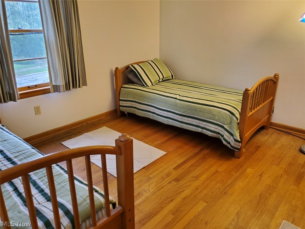 23966 Duffield Road Shaker Heights, OH 44122 - Photo 20 of 27 BEDROOM. ALL GOOD SIZE