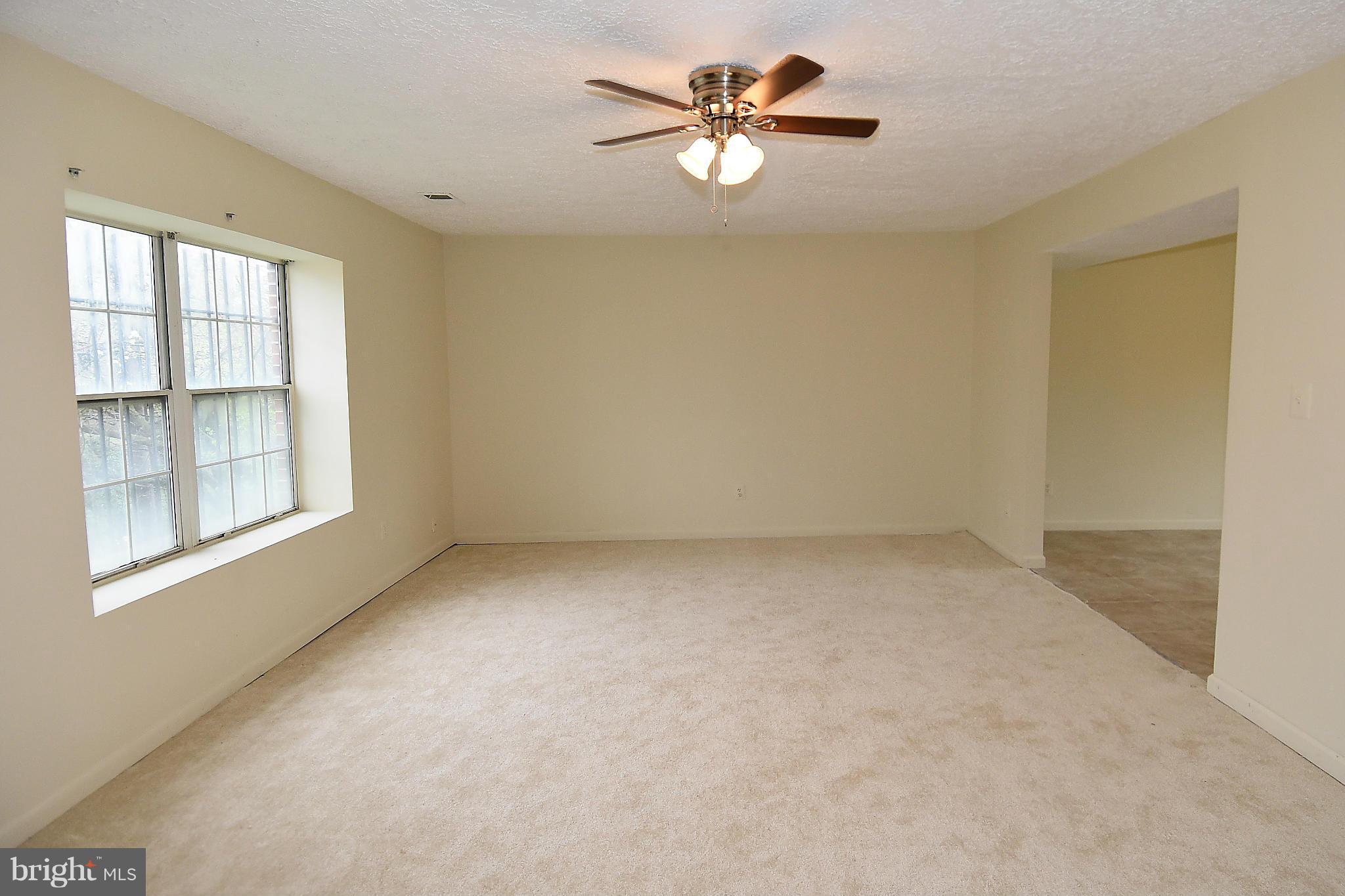 1422 Morris Road Southeast Washington, DC 20020 - Photo 3 of 27 Living Room