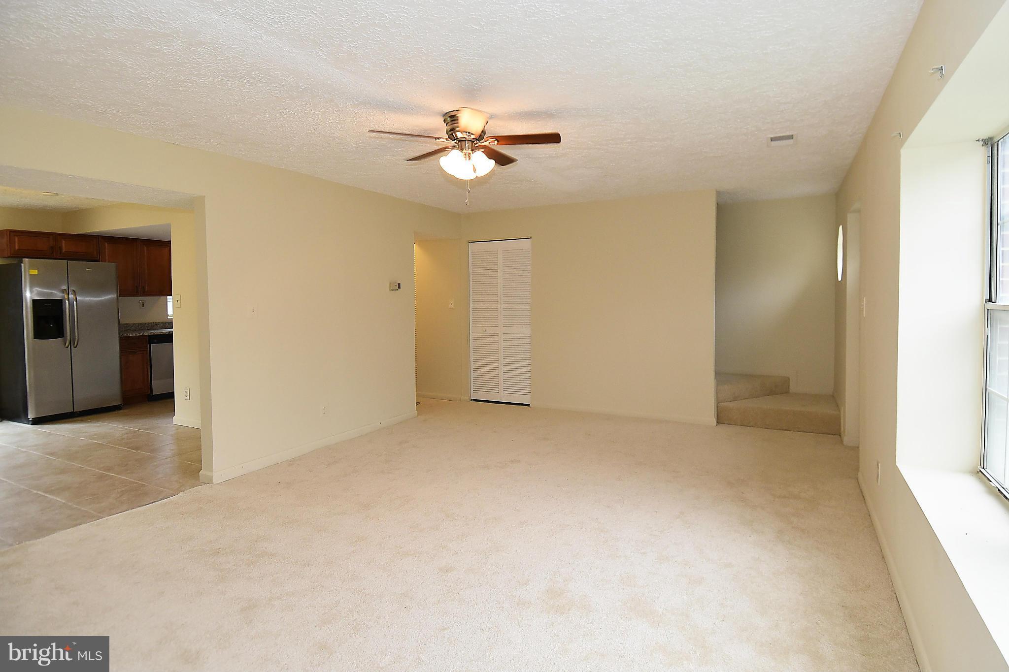 1422 Morris Road Southeast Washington, DC 20020 - Photo 5 of 27 Living Room