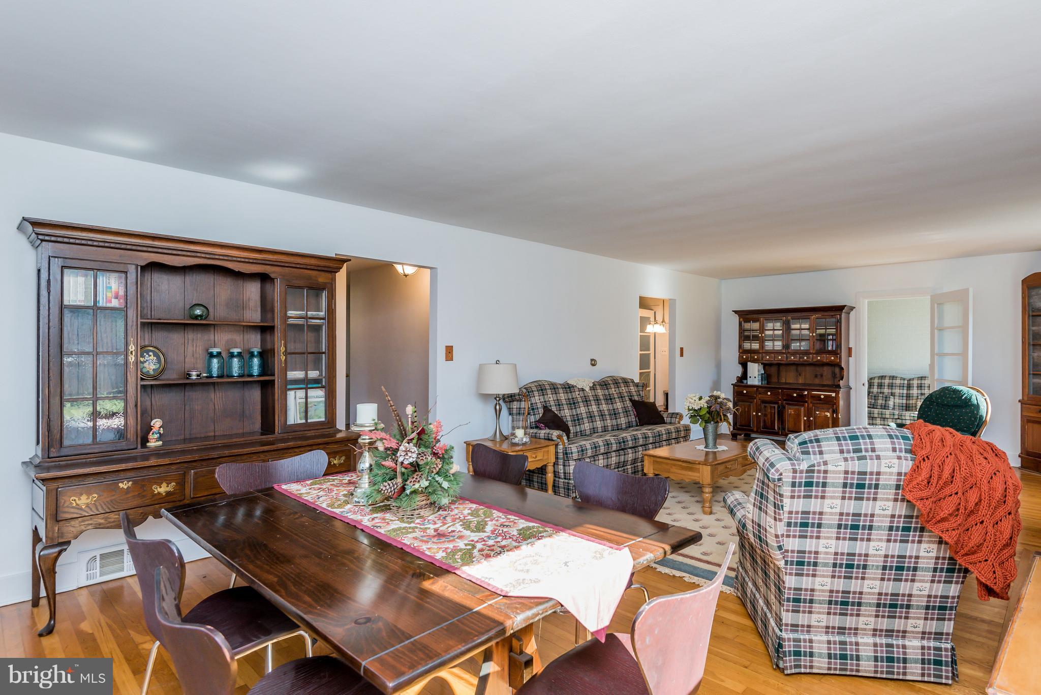 107 Forge Road Boiling Springs, PA 17007 - Photo 4 of 31 Gallery Image 4