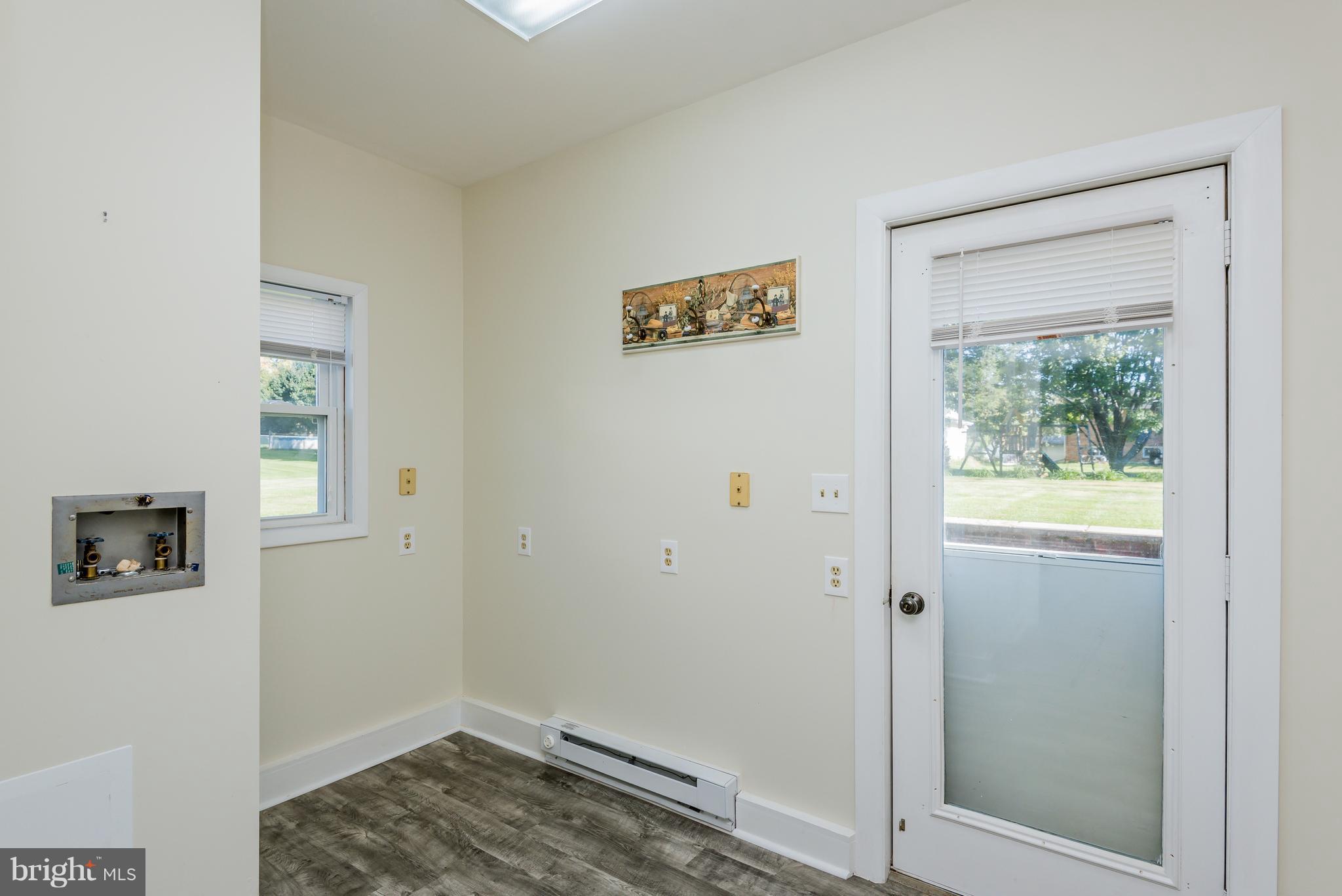 107 Forge Road Boiling Springs, PA 17007 - Photo 10 of 31 Gallery Image 10