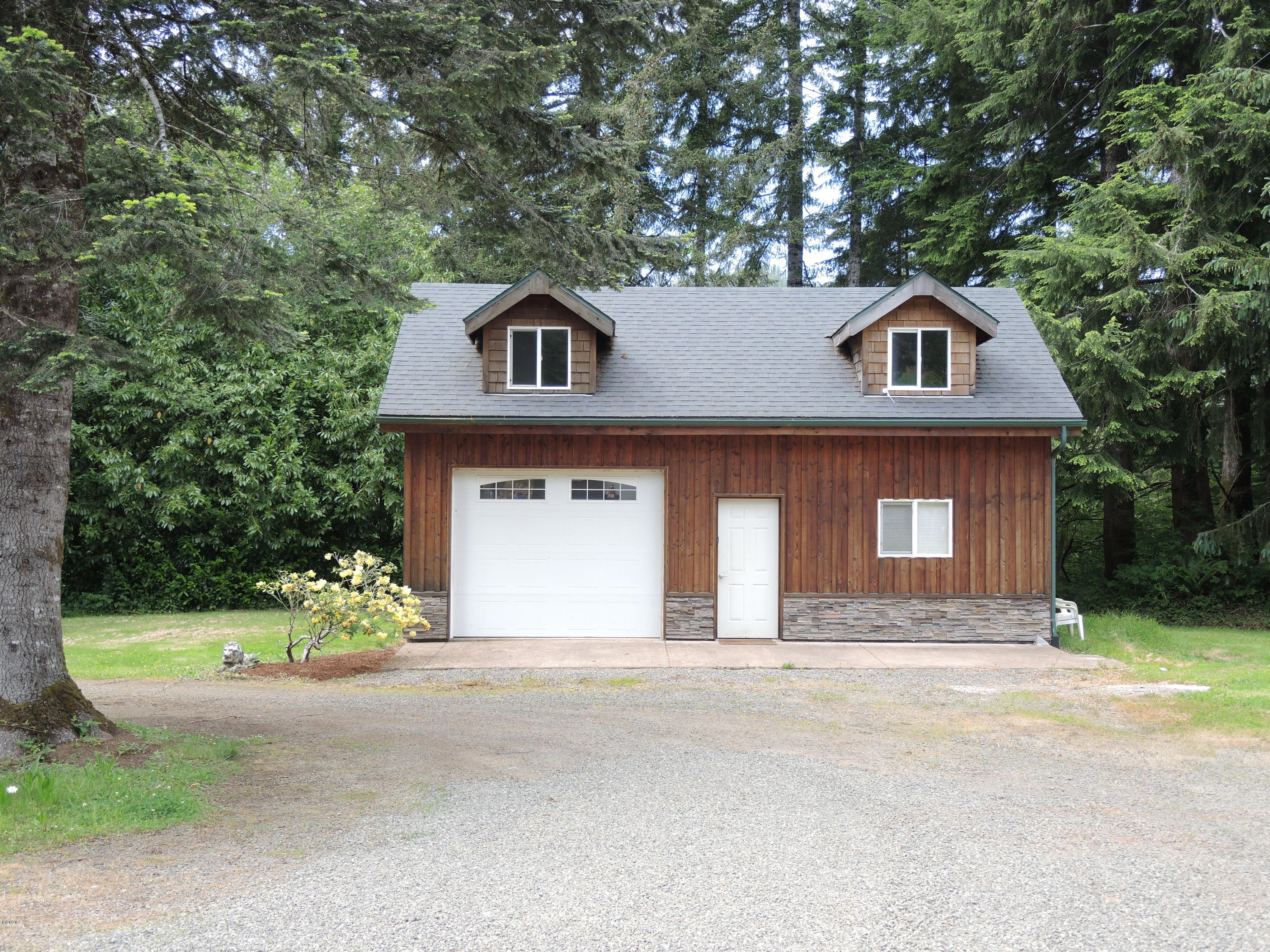 177 North Bear Creek Road Otis, OR 97368 - Photo 37 of 42 DSCN2827