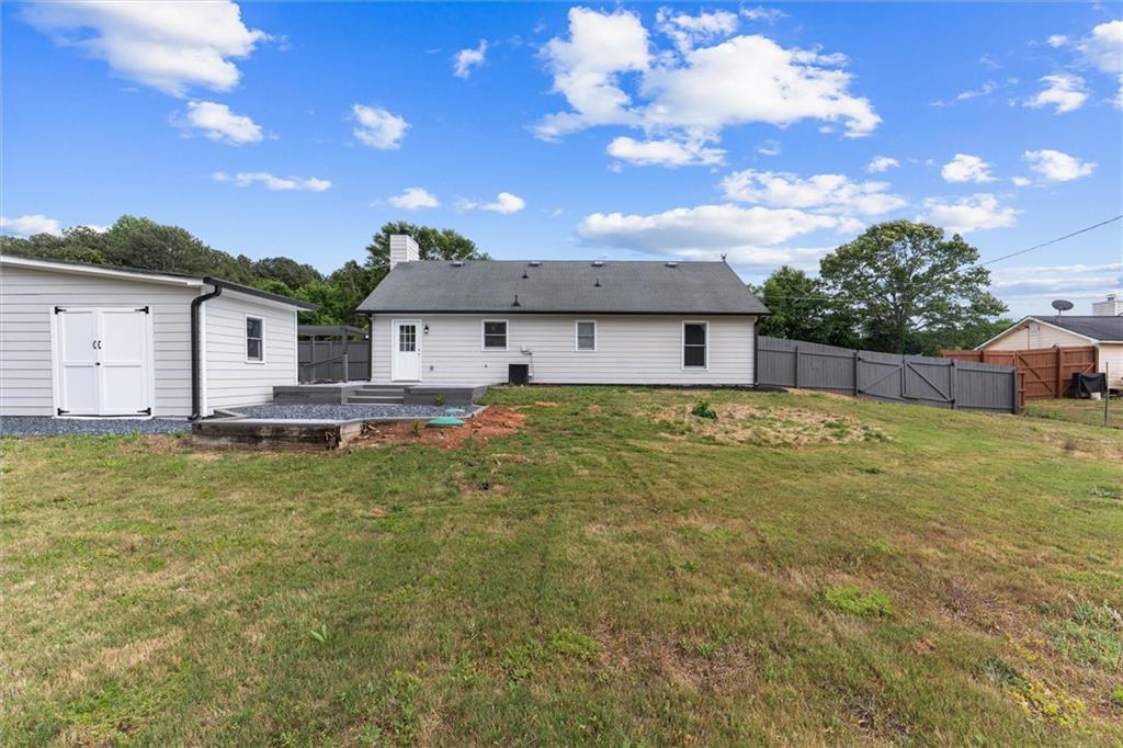 1587 Cronic Town Road Auburn, GA 30011 - Photo 18 of 56