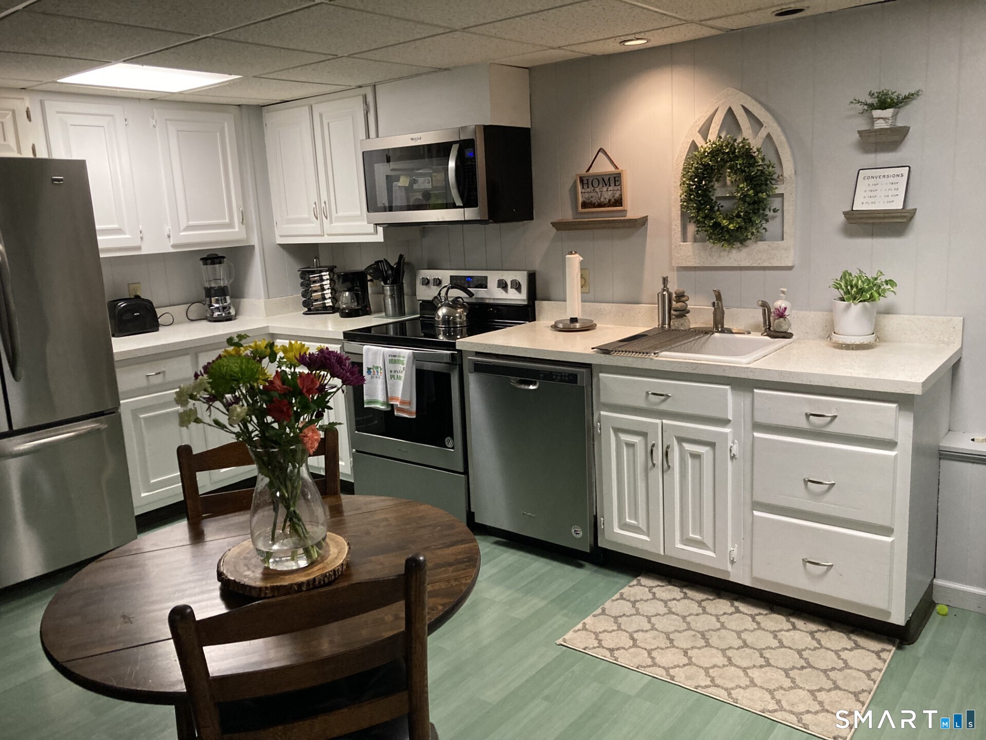 65 Hard Hill Road Woodbury, CT 06798 - Photo 1 of 10